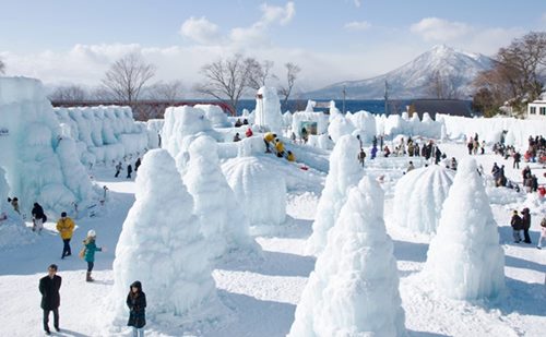 【JAPAN】 EMBRACE WINTER AT THE COLORFUL ICE PLAYGROUND IN SAPPORO  