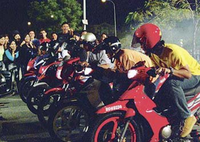Mat Rempits Race To Be Legal In KL, Malaysia