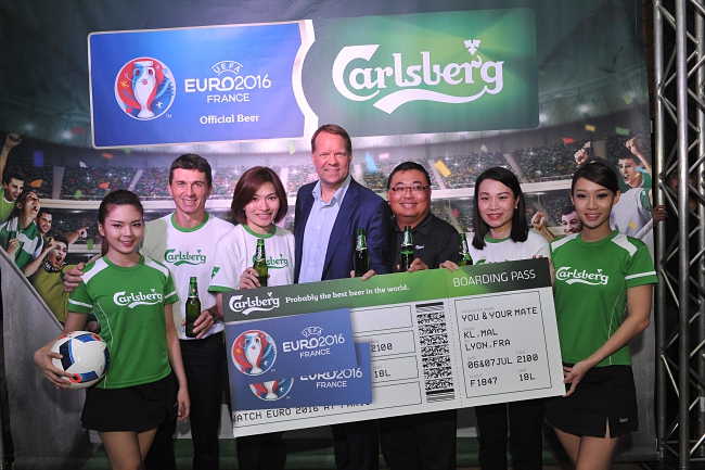 Carlsberg Kicks Off Probably The Best UEFA EURO 2016™ Football Excitement