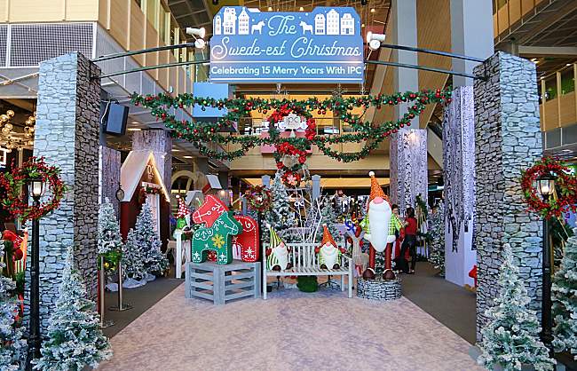 IPC Shopping Centre Brings ‘The Swede-est Christmas’ for a Double Celebration