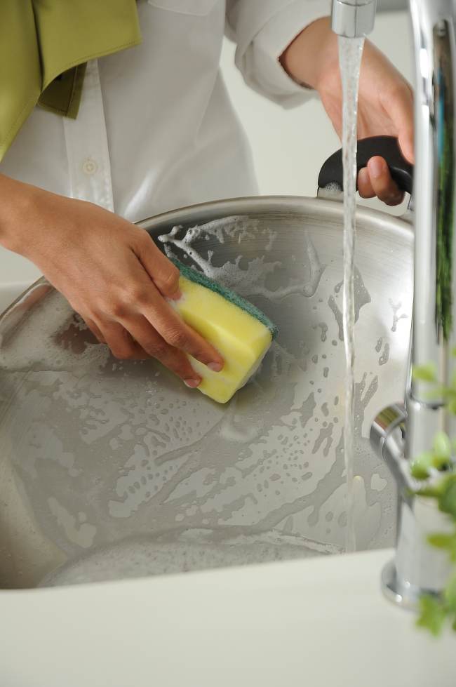 4 Easy Cleaning Tips Prepping For Raya!