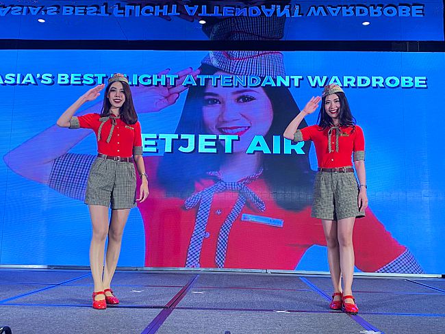 Vietjet Wins “Asia’s Best Flight Attendant Wardrobe” 2018 Award