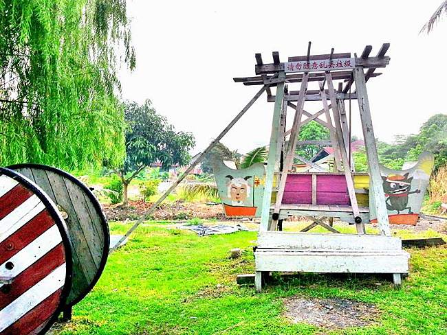 There’s A Unique DIY Playground In Johor Is Made From Recycled Materials!