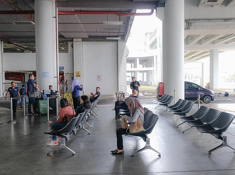 New Designated Pick Up Points For E-Hailing Services At KLIA