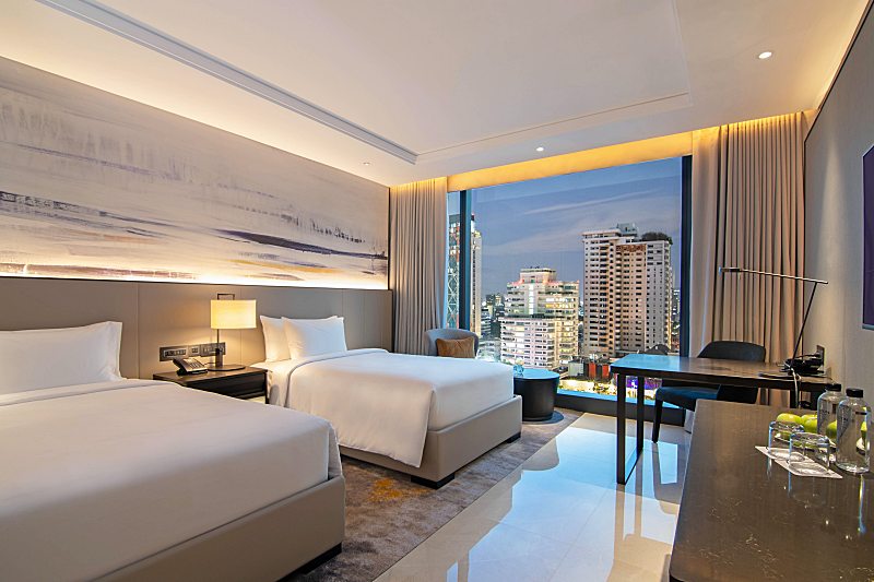 Now Open and Ahead of the Curve: Carlton Hotel Bangkok Sukhumvit 
