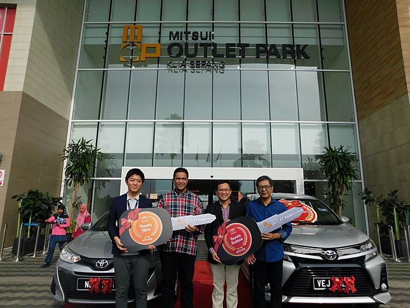 Mitsui Outlet Park Klia Sepang Presents Contest Winners With A Car Each 