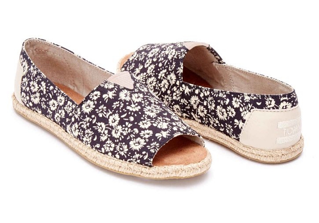 TOMS New Open Toe Alpargatas