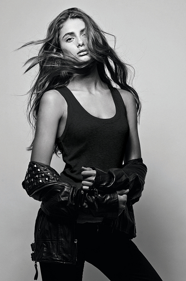 Maison Lancôme is pleased to announce its new brand ambassadress: Taylor Hill.