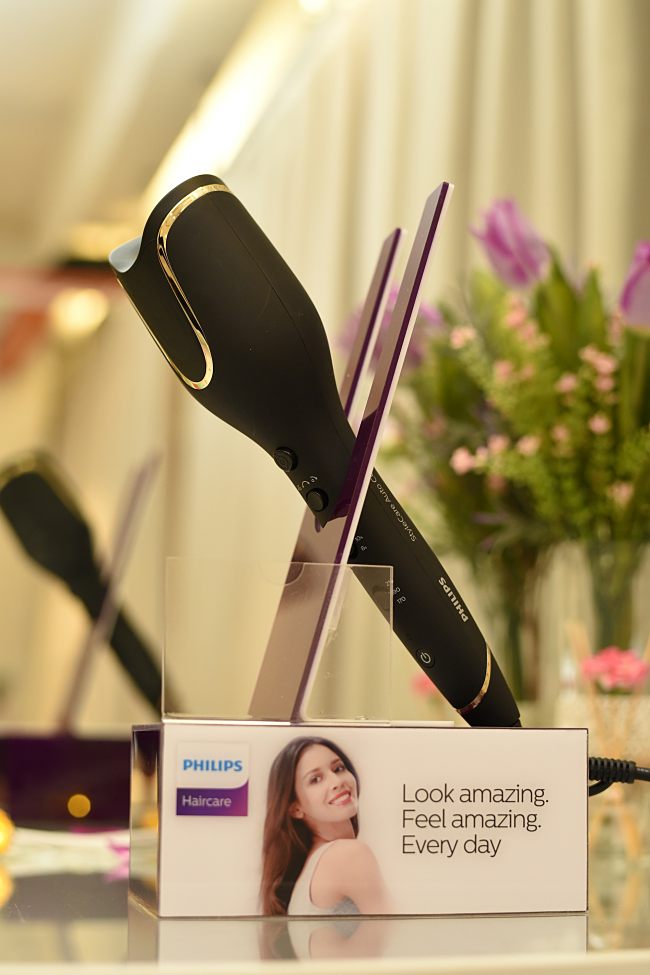 Effortless, Bouncy Curls Any Time With The New Philips Stylecare Prestige Auto Curler