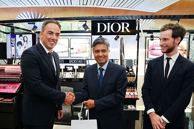 KLIA And Parfums Christian Dior Score A First In South East Asia With Dior Backstage Airport Pop-Up Store