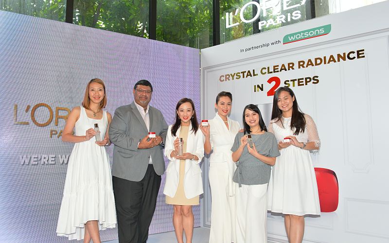 CRYSTAL CLEAR, RADIANT SKIN MADE SIMPLE WITH L’ORéAL PARIS TWO-STEP REGIME!