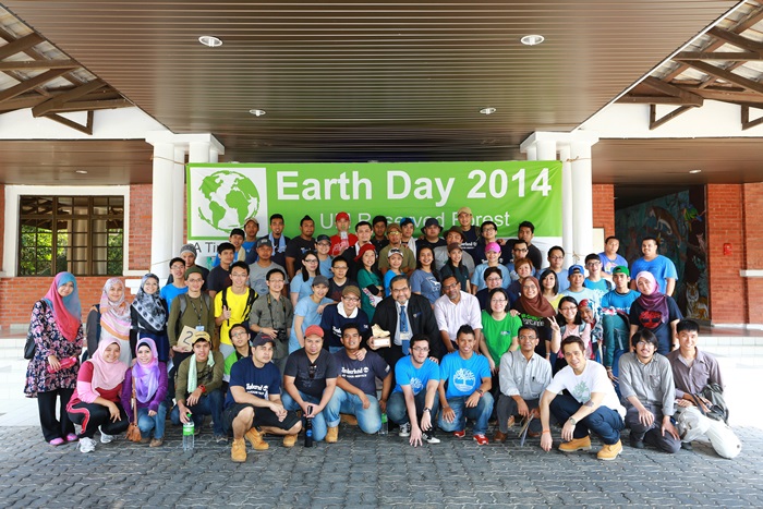 Earth Day Gathering