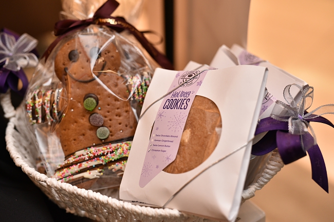 Journey With Joy This Christmas AT THE COFFEE BEAN & TEA LEAF®