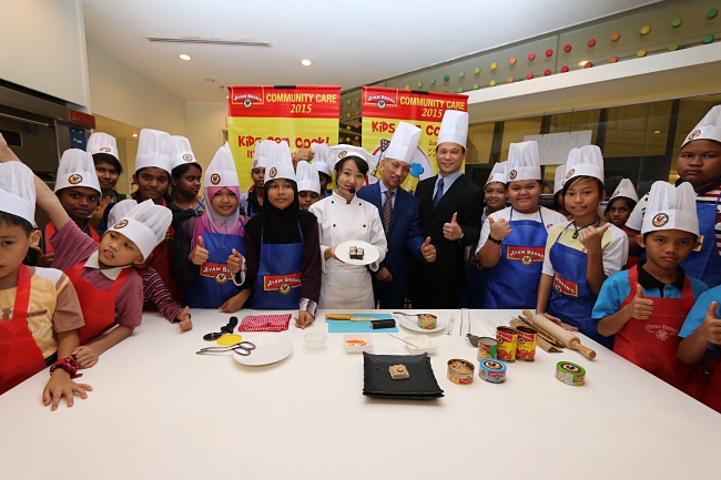 Ayam Brand Provides 280,000 Healthy Tuna Meals For Charity