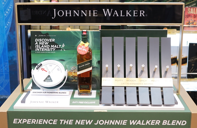 Johnnie Walker® Island Green™, Exclusive For World Travellers