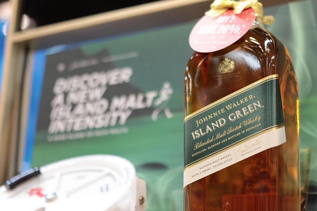 Johnnie Walker® Island Green™, Exclusive For World Travellers