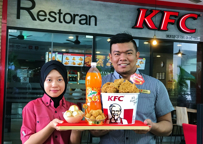 Say Cheese This Chinese New Year With KFC’s Celebration Bucket!