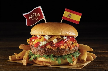 HARD ROCK CAFE IS HAVING 2018 WORLD BURGER TOUR!