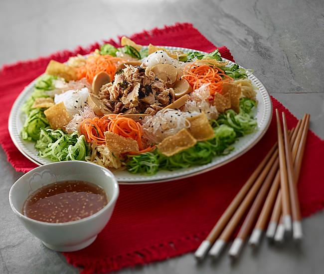 Make Your Own Tuna Yee Sang For Lou Sang This Year!