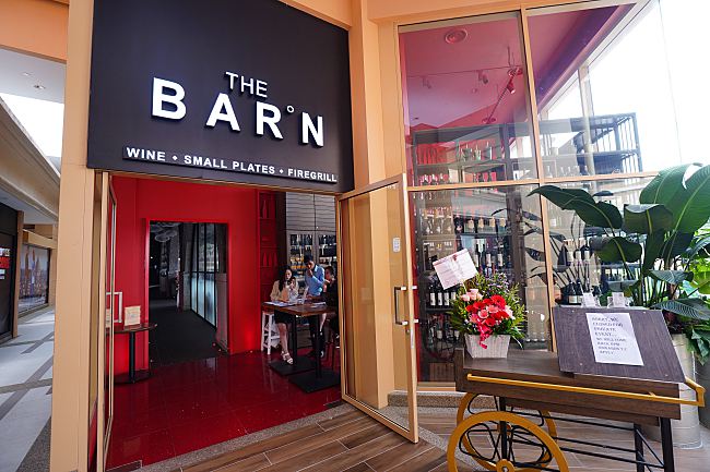 The Barn Opens In Sunway Pyramid With Barny The Camel