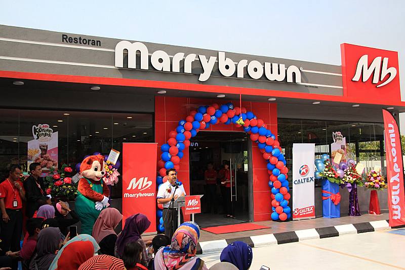 Marrybrown® Combined Forces To Open First Outlet At Caltex Sungai Choh, Rawang