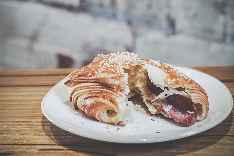 Local Melbourne Guide To The Best Croissants Places!