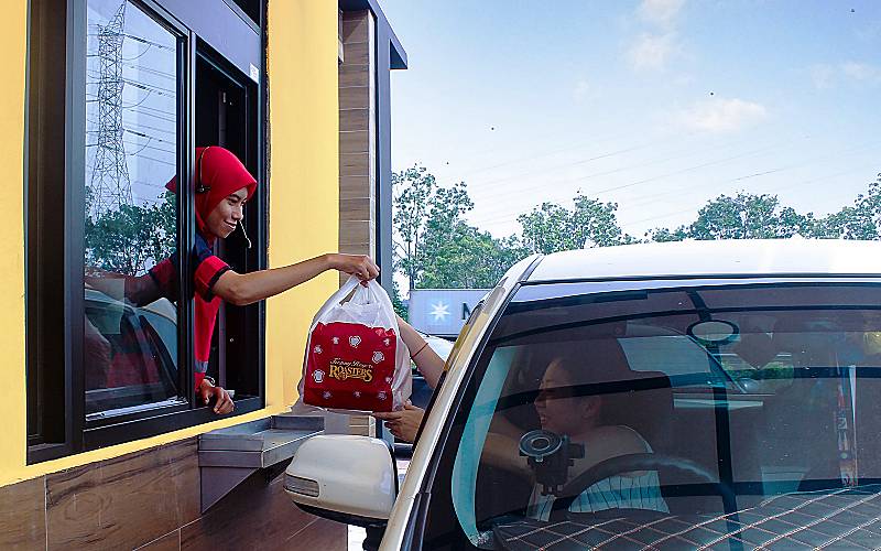 FIRST KRR DRIVE-THROUGH RESTAURANT IN JURU! 