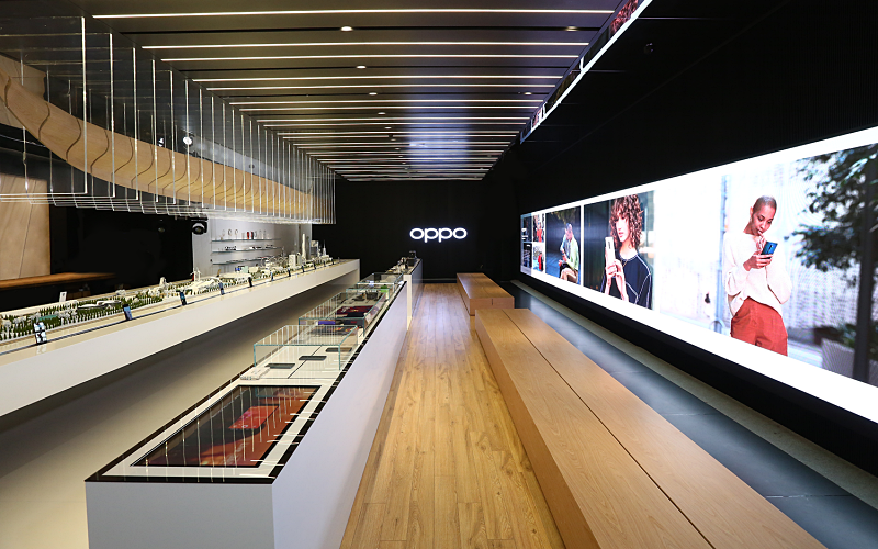 OPPO OPENS ITS FIRST SUPER FLAGSHIP STORE IN THAILAND! 