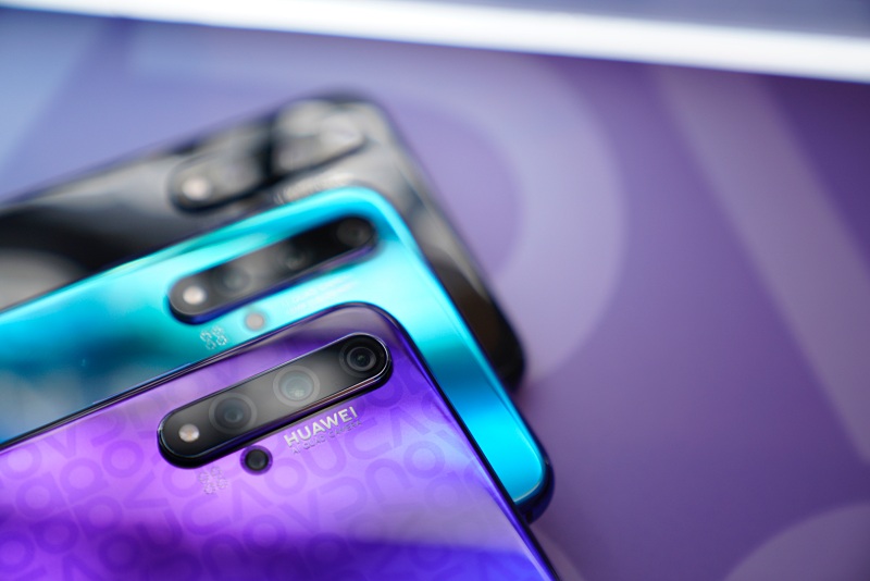 HUAWEI nova 5T opens for pre-order!