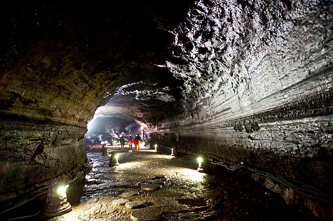 Manjanggul Cave