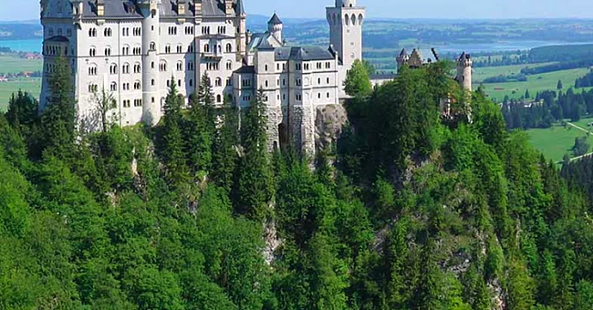 Top 10 Regions To Visit In 2016!
