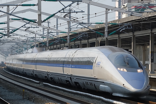 4 Best Train Rides Throughout Asia