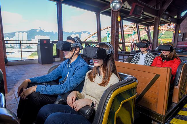 Hong Kong’s first-ever Virtual Reality Rollercoaster!
