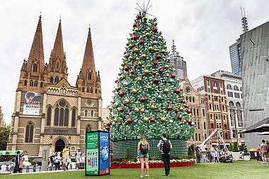 9 FACT ABOUT MELBOURNE EMBRACING CHRISTMAS THIS YEAR!