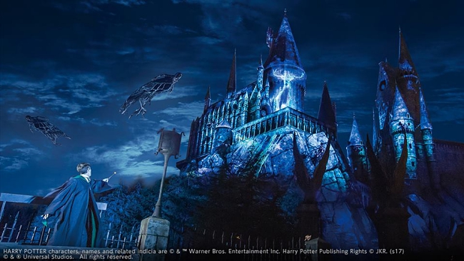 Harry Potter Land In USJ Is Having a Large-Scaled Night Show Till November 2017!