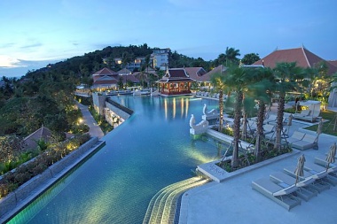 6 “HOTTEST AND COOLEST” WAYS TO SPEND THE YEAR-END FESTIVE SEASON!