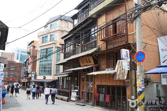 4 Streets Of Seoul (& Incheon) That You’ll Want To Know