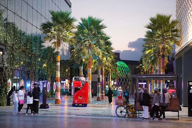 Exhilarating Valentine’s Day in Dubai For 6 Types Of People!