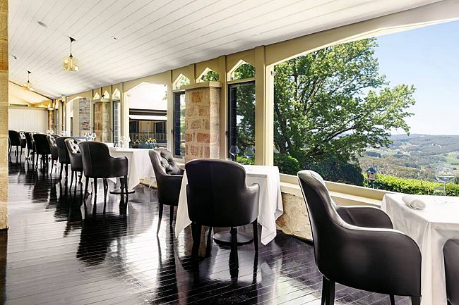 Enjoy 3 Days In The Adelaide Hills Sipping World-Famous Wine Overlooking Rolling Hills And Lush Valleys.