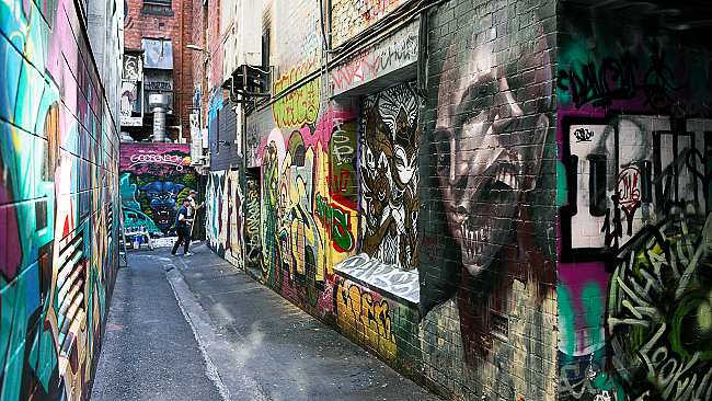 Best 5 Street Art Laneways In Melbourne!