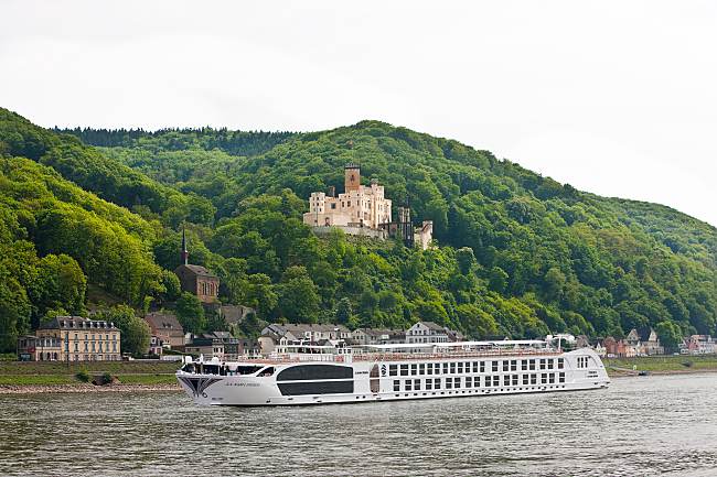 Staying In A Luxurious Floating Boutique Hotel Is Something You’d Want To Do In 2019!