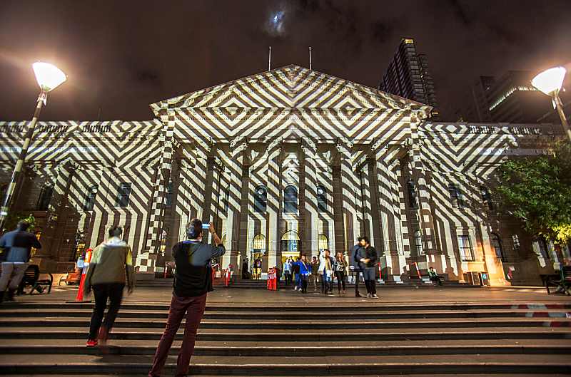Join in Melbourne’s iconic gardens for White Night Reimagined. 