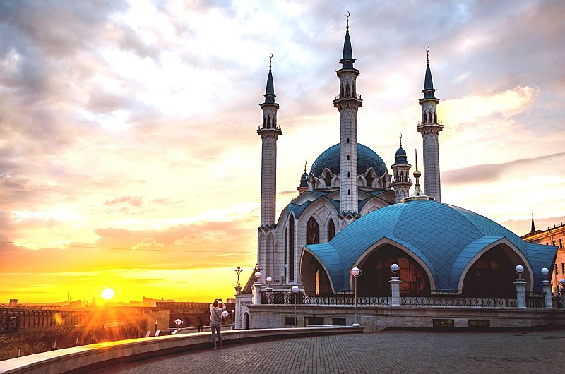 6 Beautiful Mosques Around The World!