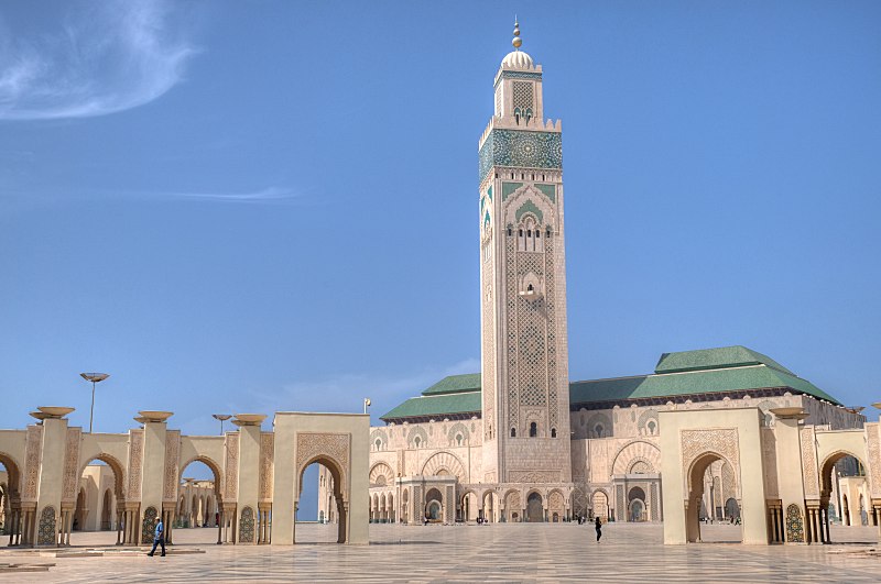 6 Beautiful Mosques Around The World!