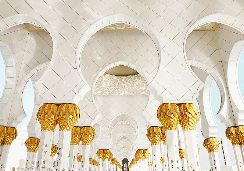 6 Beautiful Mosques Around The World!