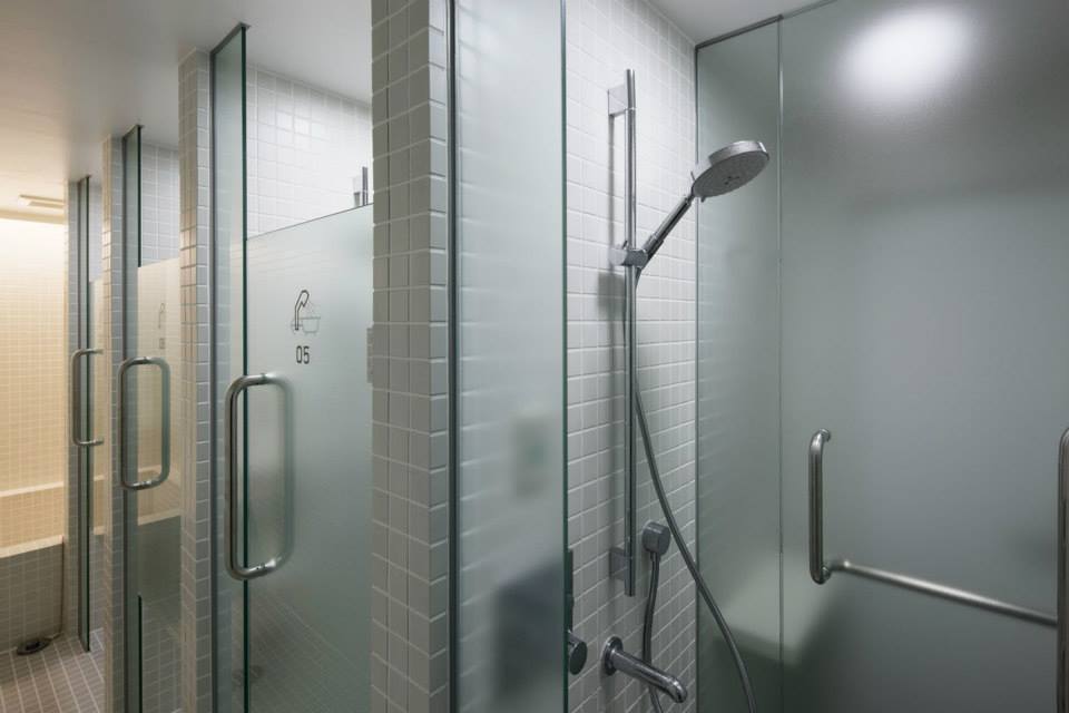 9hours shower room