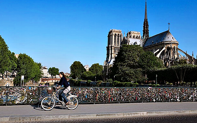 Paris-London Cycle trail