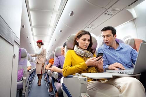 【EMIRATES】EXPANDS FREE INFLIGHT WI-FI OFFERING